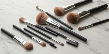 5 Must-Have Makeup Brushes for Flawless Application